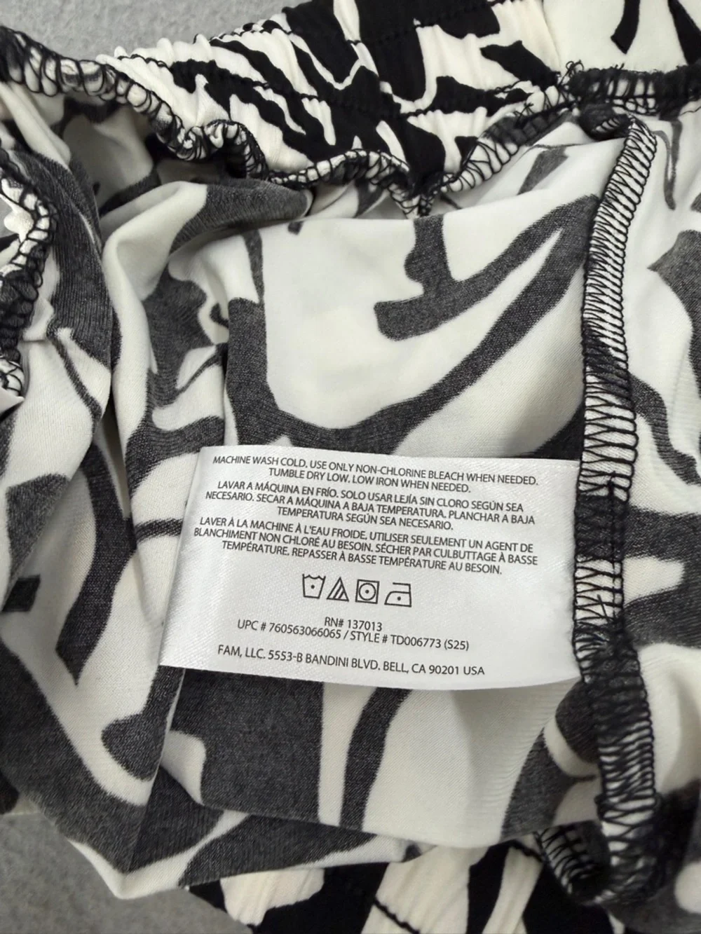 Three Dots Pants Womens L Black White Print Palazzo Resortwear Boho Comfy NWT - Picture 13 of 13